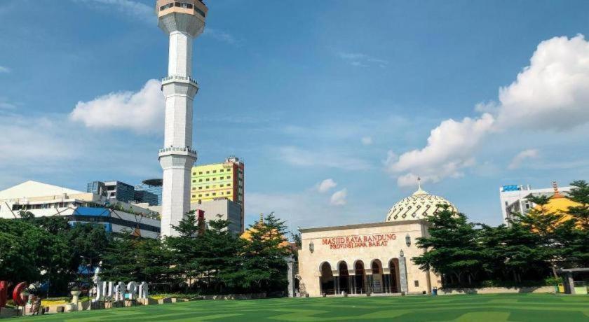 Dpalma Hotel Bandung Luaran gambar